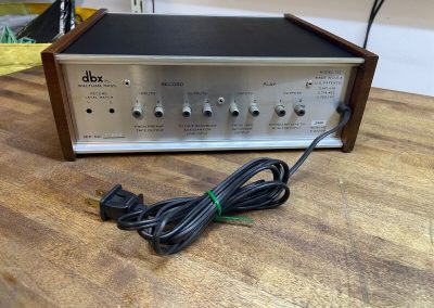 1976 DBX II Noise Reduction System Model 122 - s l1600 3